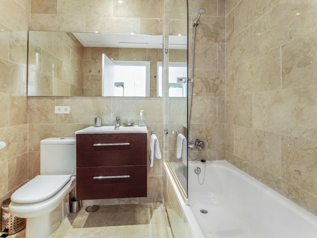 Rock Bay Apartment With Wonderful Sea View And 5 Minutes From The Beach Manilva Dış mekan fotoğraf